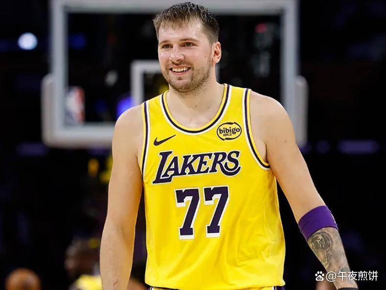 爱游戏-东契奇在切尔西比赛中出色防守,出色防守引发热议!的简单介绍